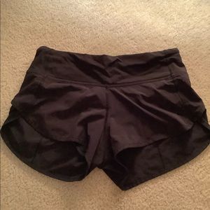 black lulu lemon size two speed up shorts